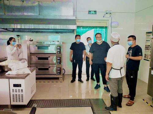 郑州市航空港区银河办事处专项检查中高招期间食品安全